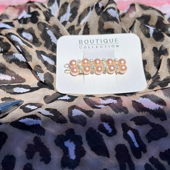 Faux Pearl Retro Deadstock New on Card Rhinestone Accent Hair barrettes NEW - Picture 7 of 12